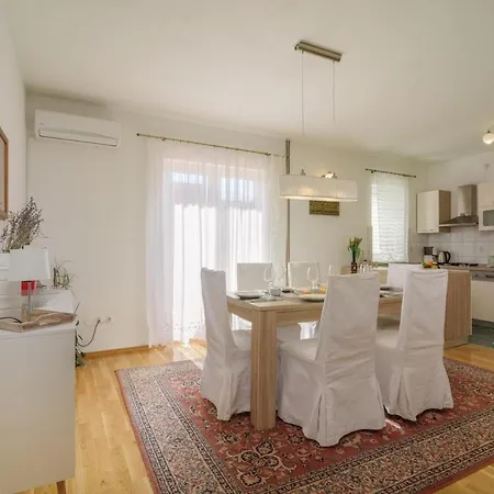 With A Parking Space Kastel Novi, - 20690 Apartment Kastela